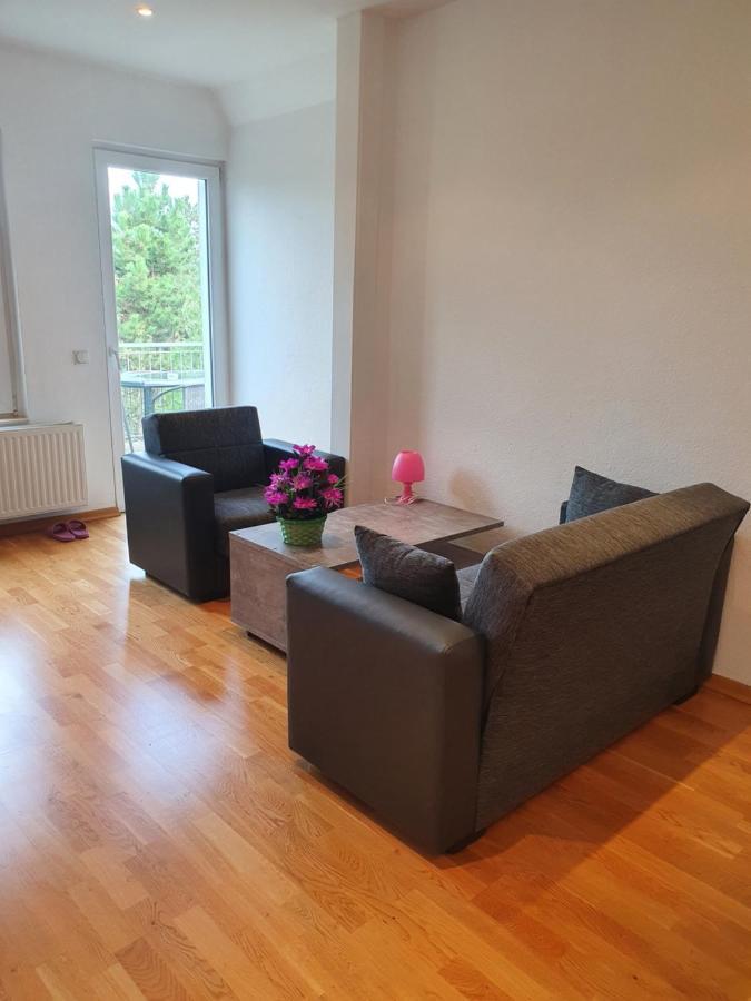 An Der Karl-marx Strasse Appartement